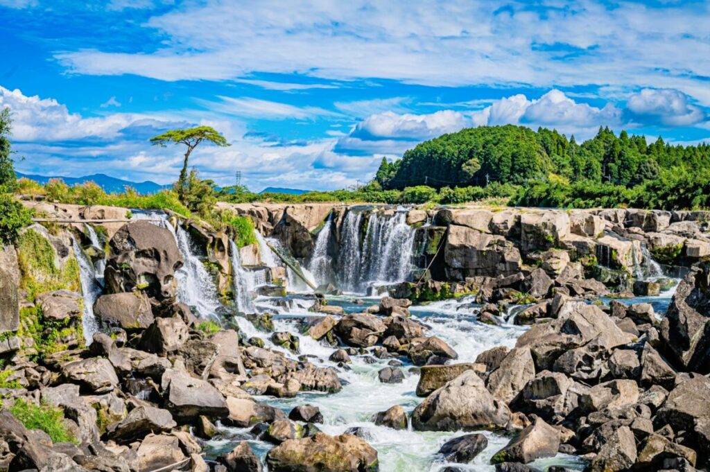 Sogi Falls in Kagoshima with powerful cascading water and scenic cliffs